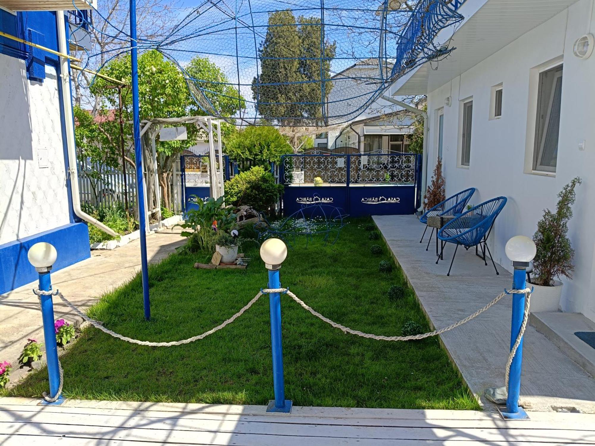 Casa Babica Guesthouse คอสติเนช ภายนอก รูปภาพ