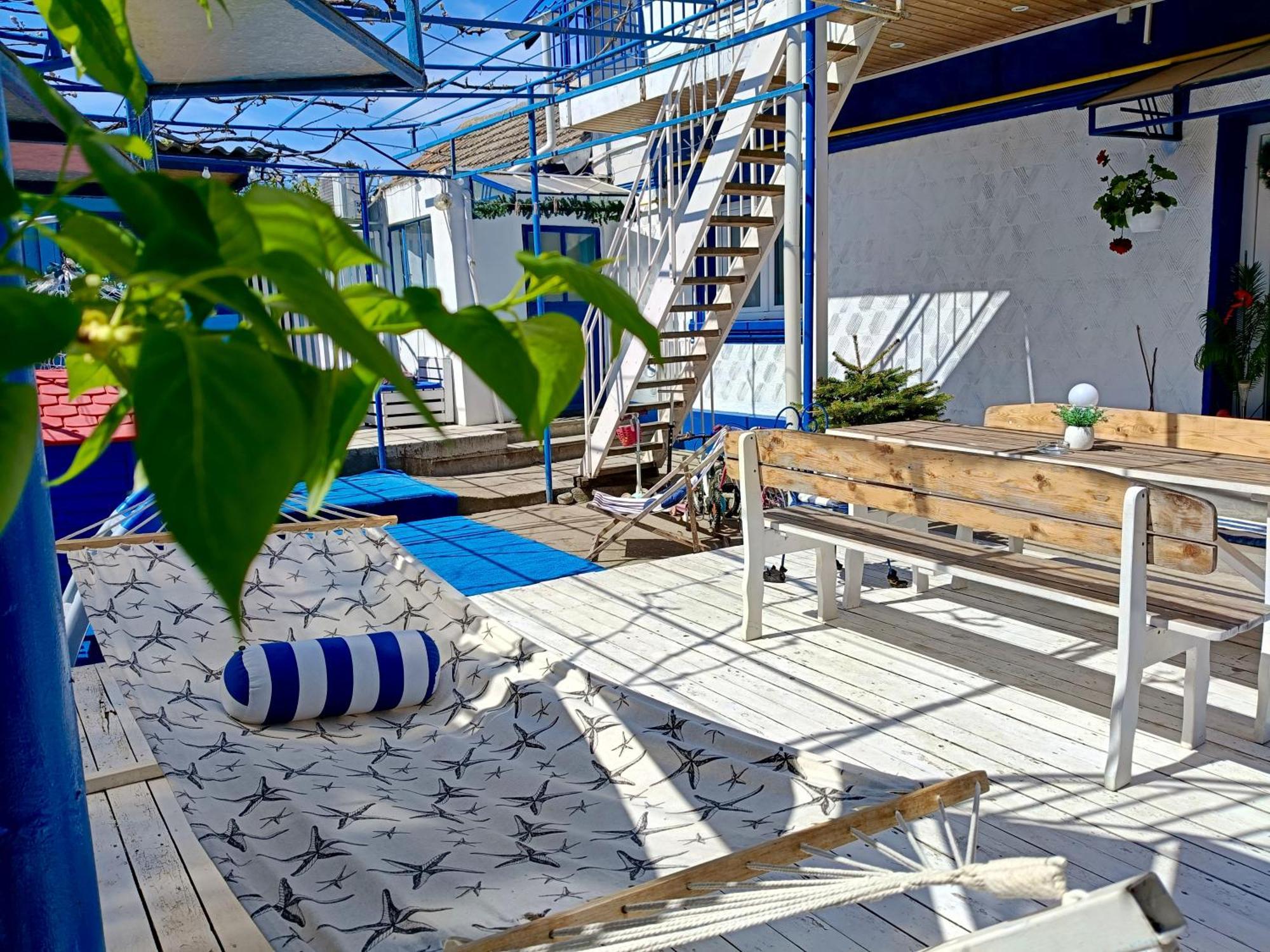 Casa Babica Guesthouse คอสติเนช ภายนอก รูปภาพ